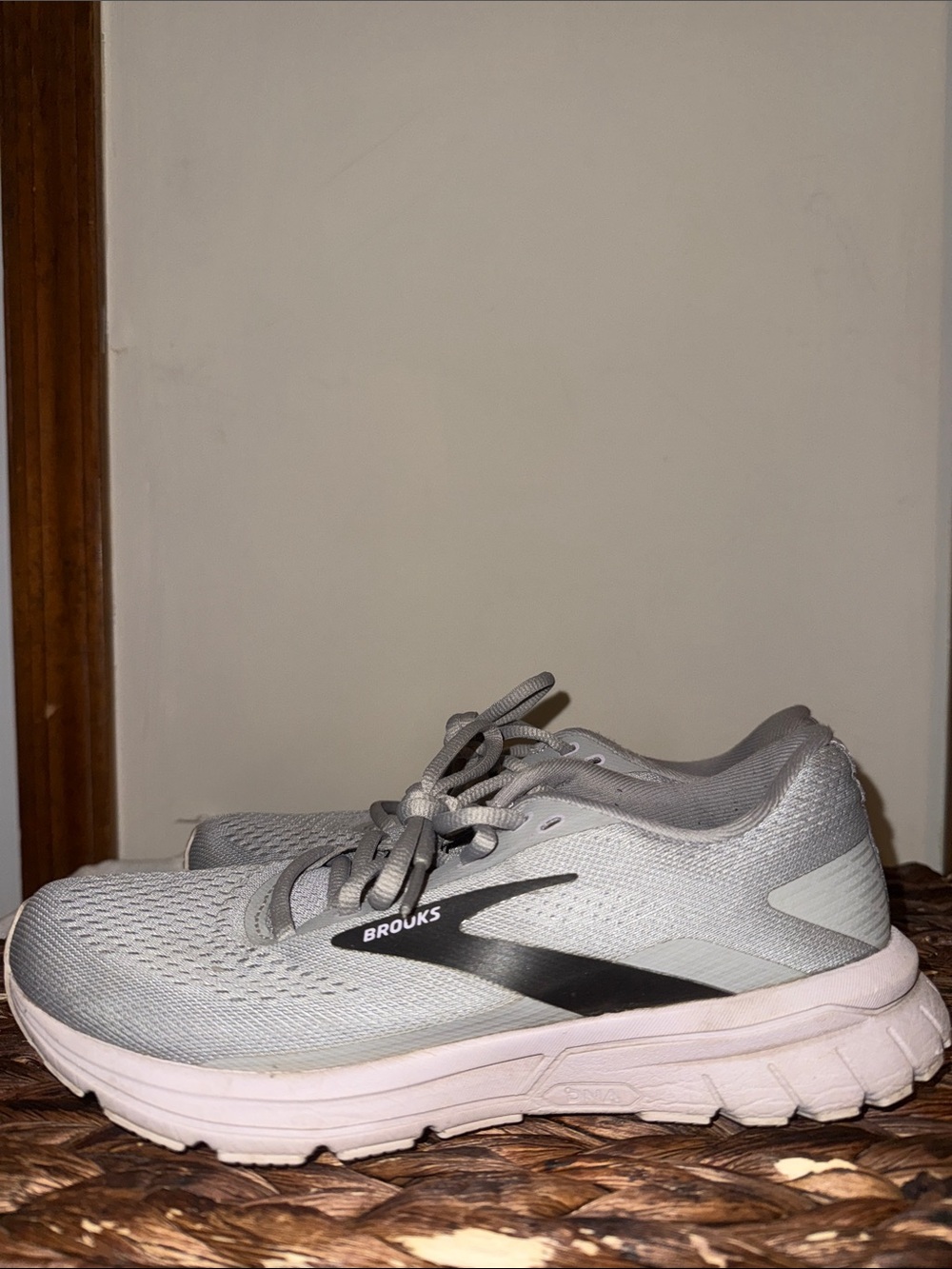 Brooks Women's Light Gray Athletic Running Shoes with Black Accent
